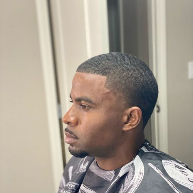 Men's Haircut detail
