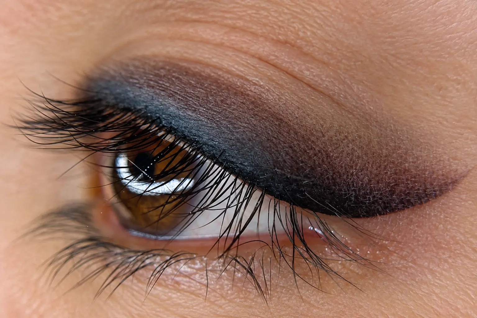 Misted eyeliner permanent makeup healed smoky wing result
