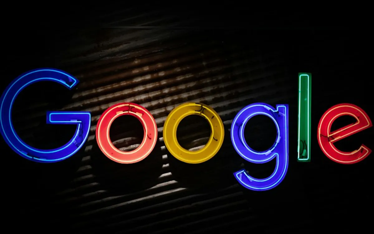 Google compie gli anni: dal nome nato per errore al futuro della ricerca con l'AI