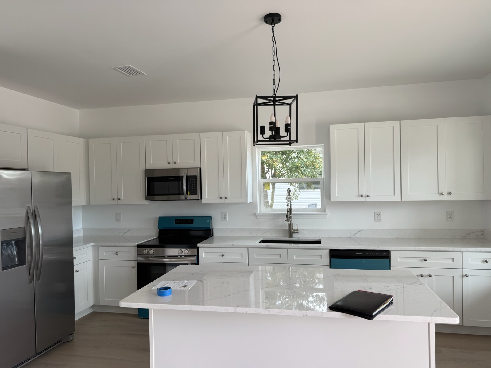 Kitchen construction and remodeling