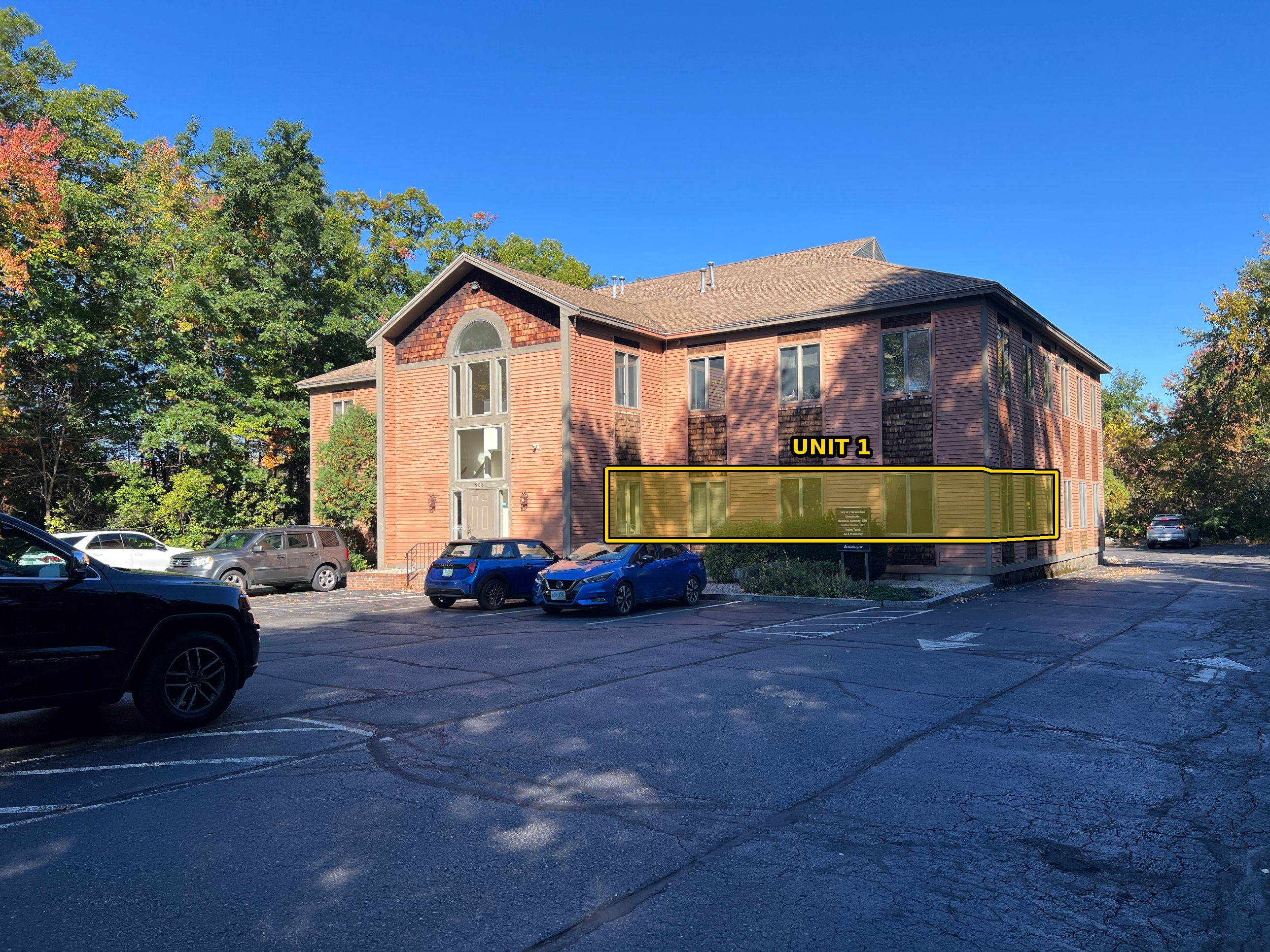 Exterior of 908 Hanover showing Unit 1 location