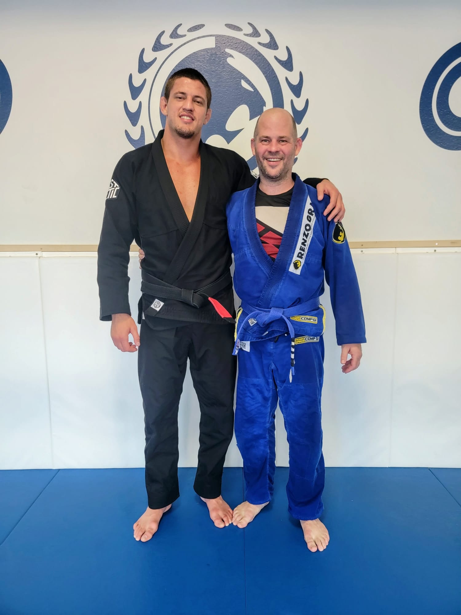 Steve Hamoen Renzo Gracie Gi training with black belt