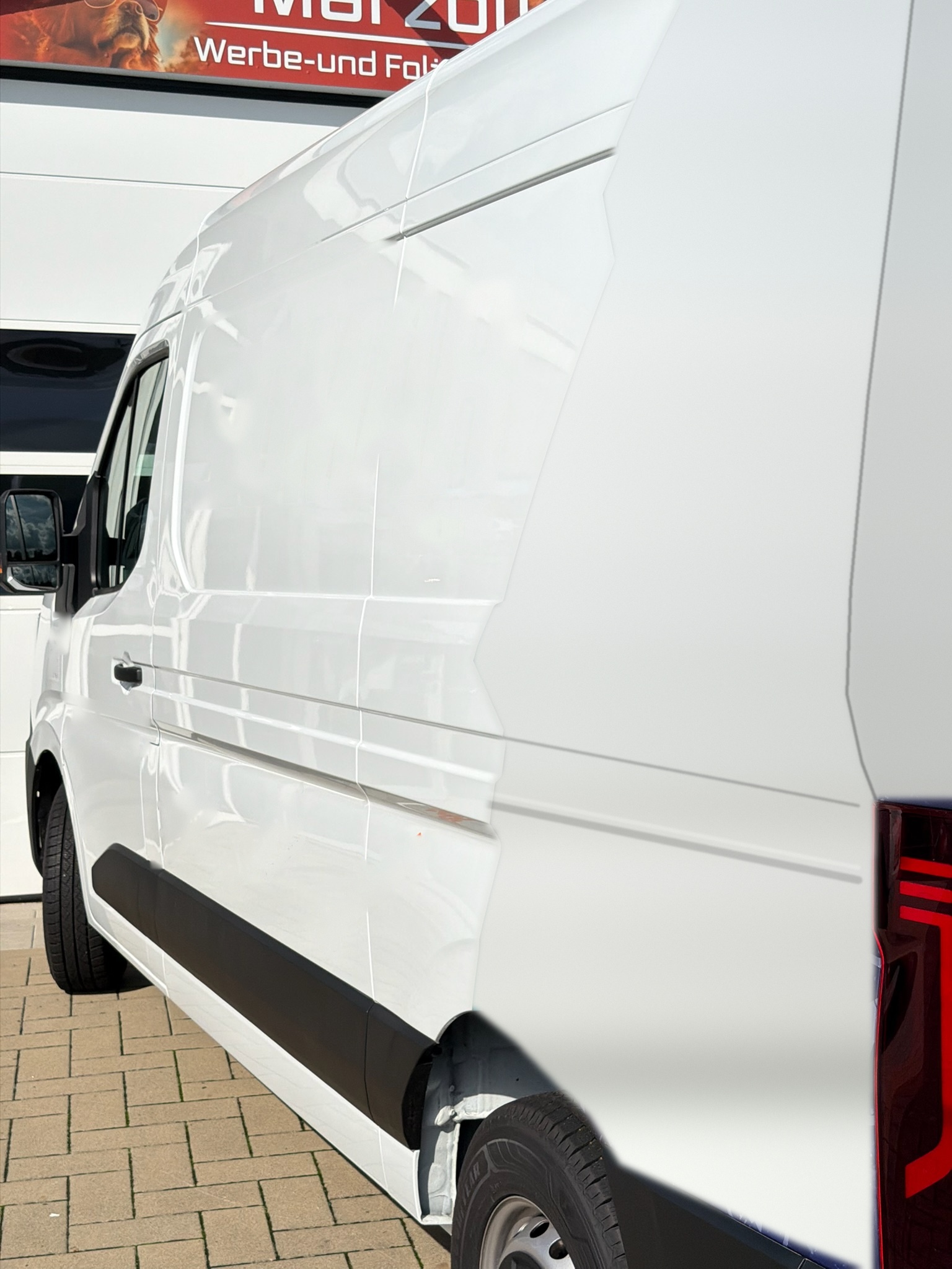 Transporter-Vollfolierung – vor der Folierung