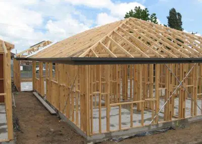 Canberra home extension framing and timber roof truss construction