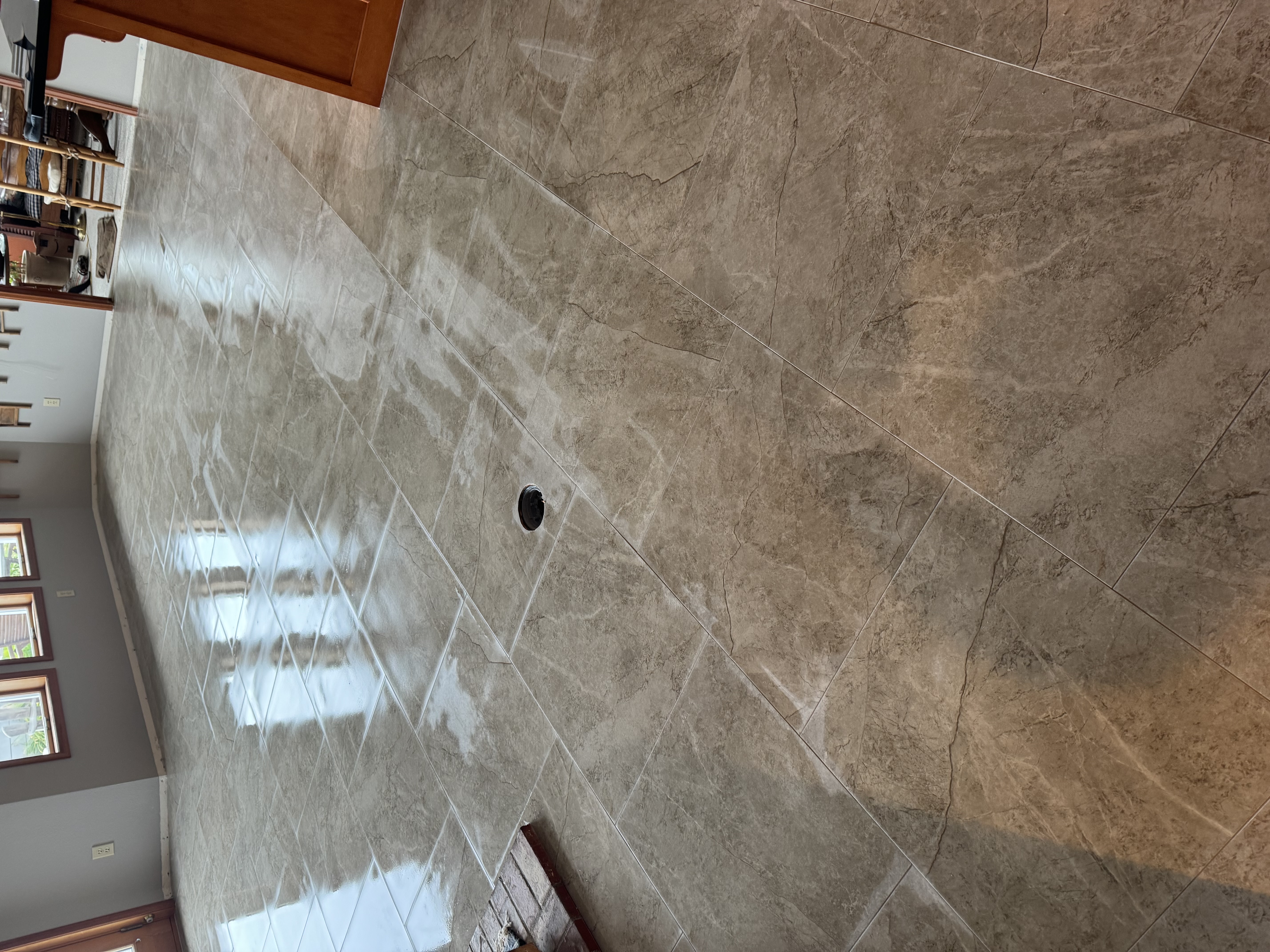 Polished Large-Format Floor Tile