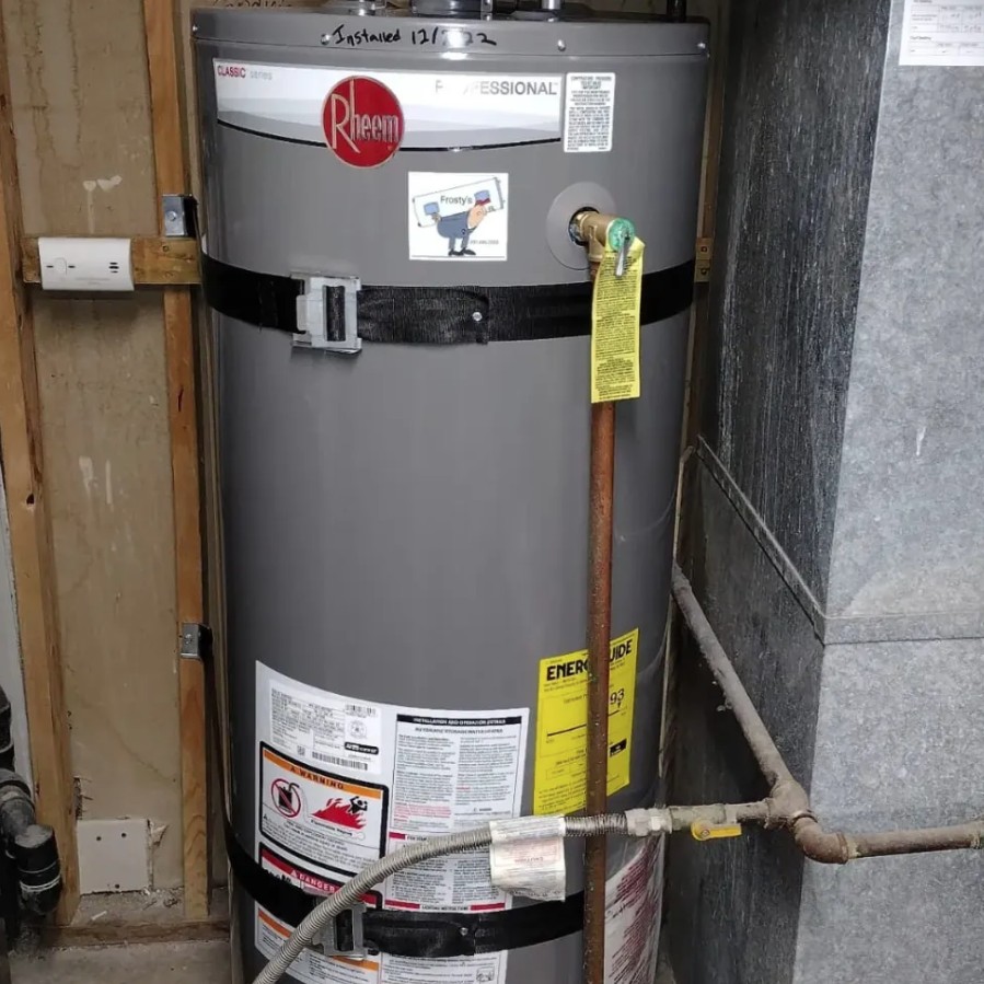 Gas water heater installed by Frosty's Elite Water Heater Service
