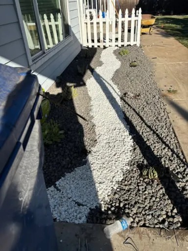 Artistic Gravel Dry-Creek & Rock Border Detail