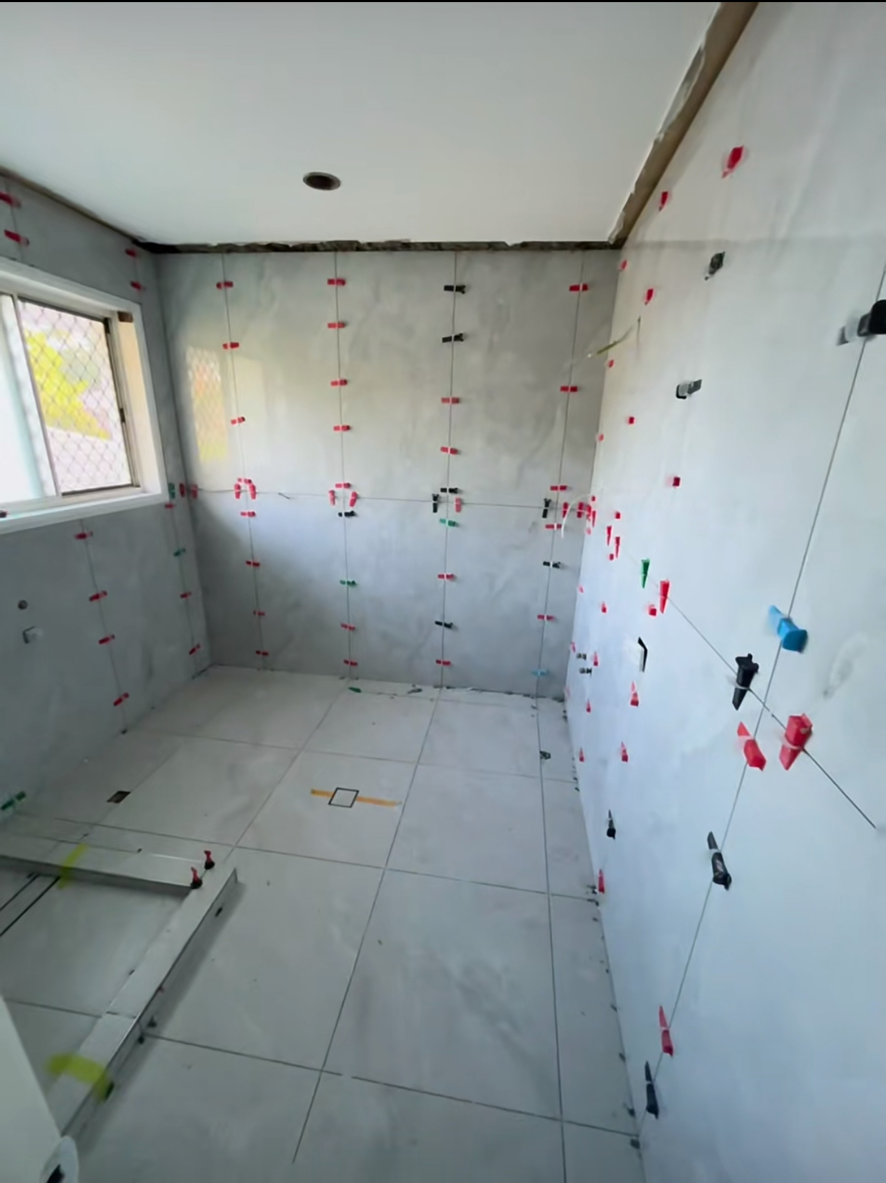 LYY Tiling & Waterproofing preparation and set-out work on site