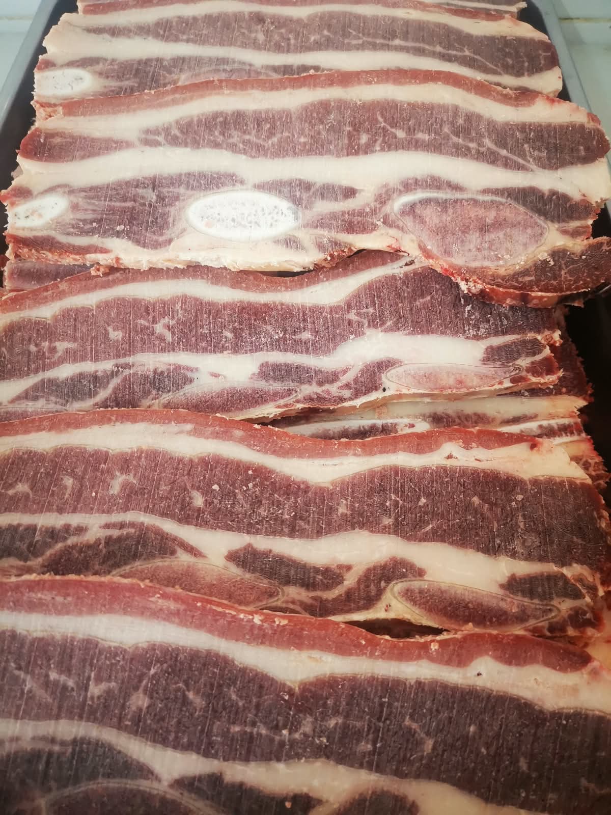 Costilla de res cargada con hueso para carne asada en Chihuahua