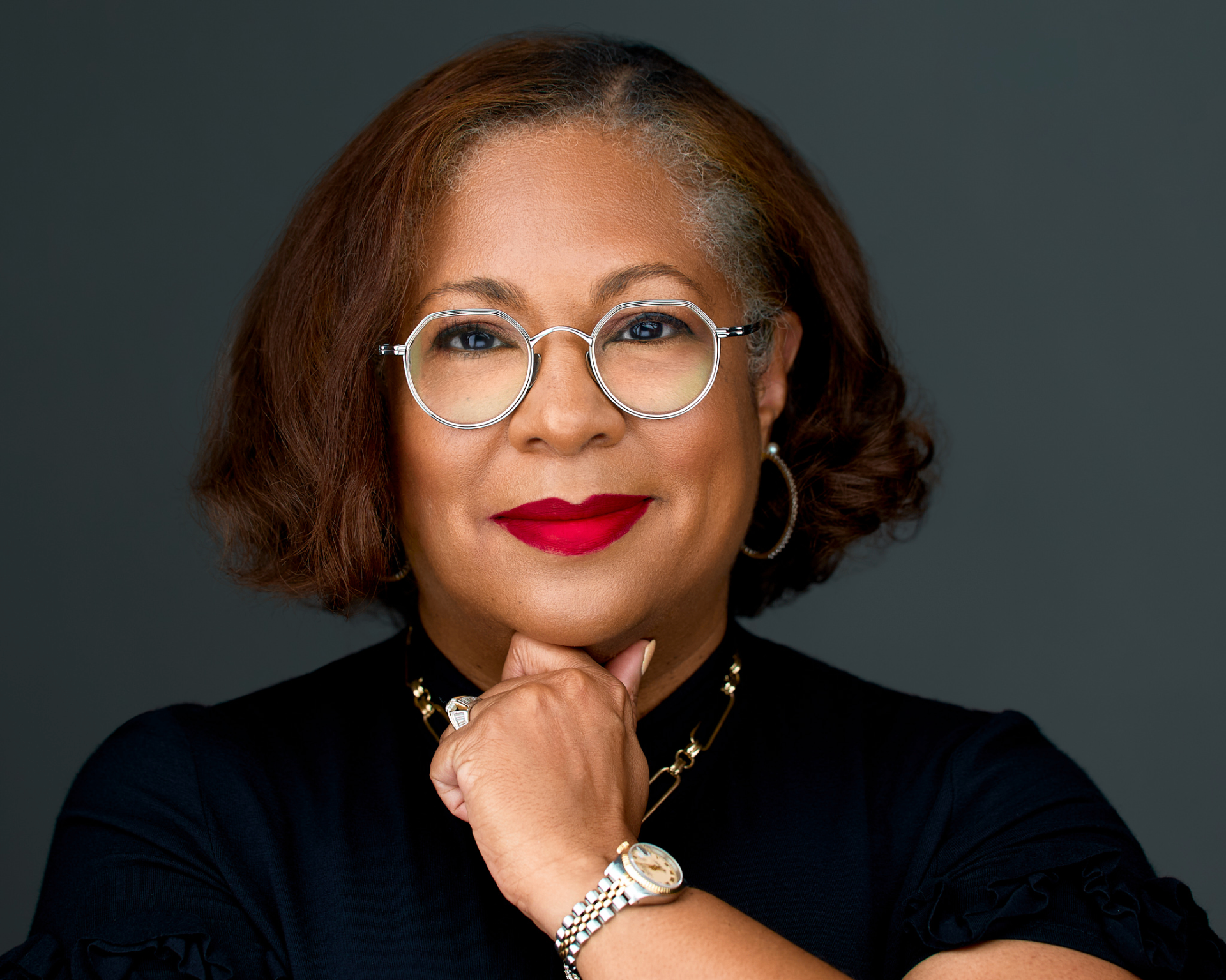 Nickquolette Barrett, Hostess & Lead Facilitator