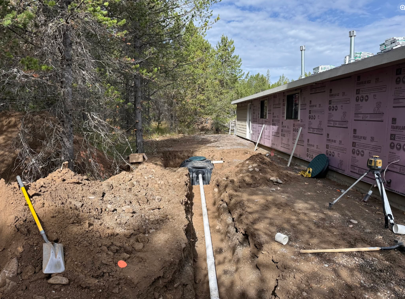 Septic tank and pipe excavation installation