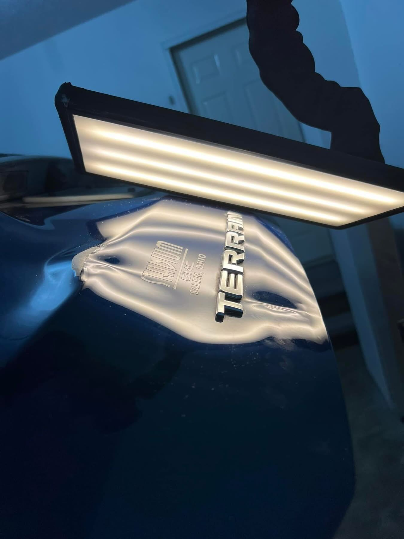 LED Reflection Lighting Revealing Liftgate Dents