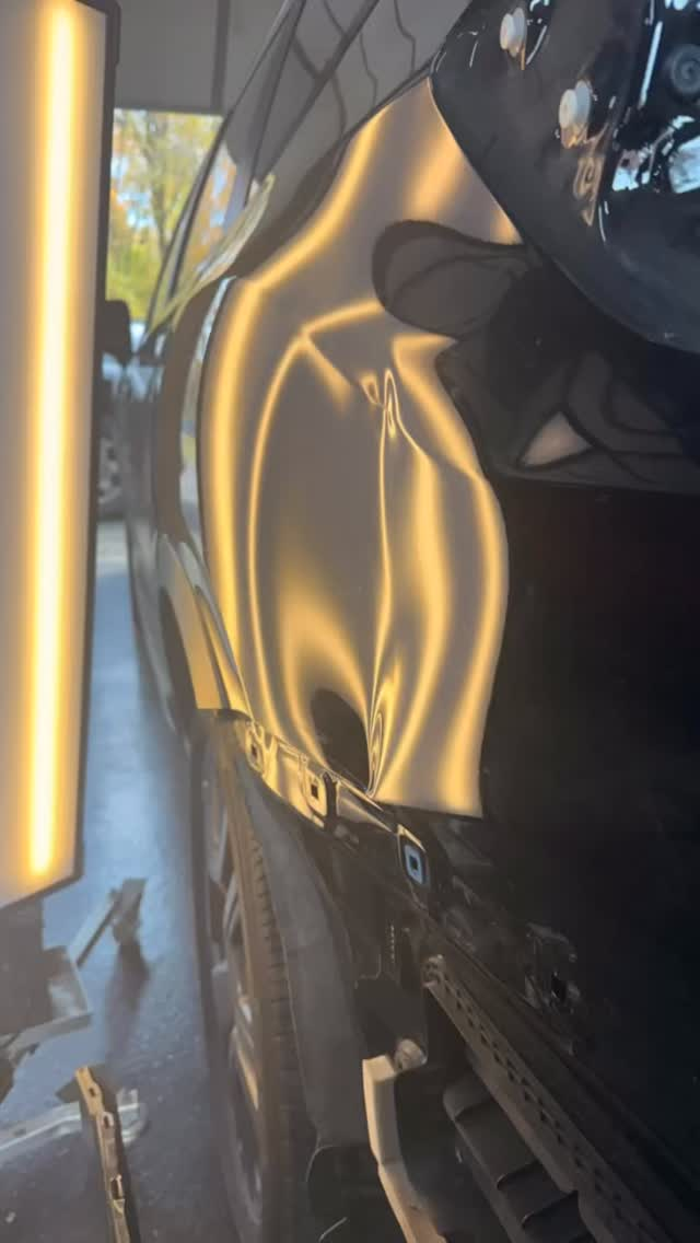 Dent Deformation Under PDR Inspection Light