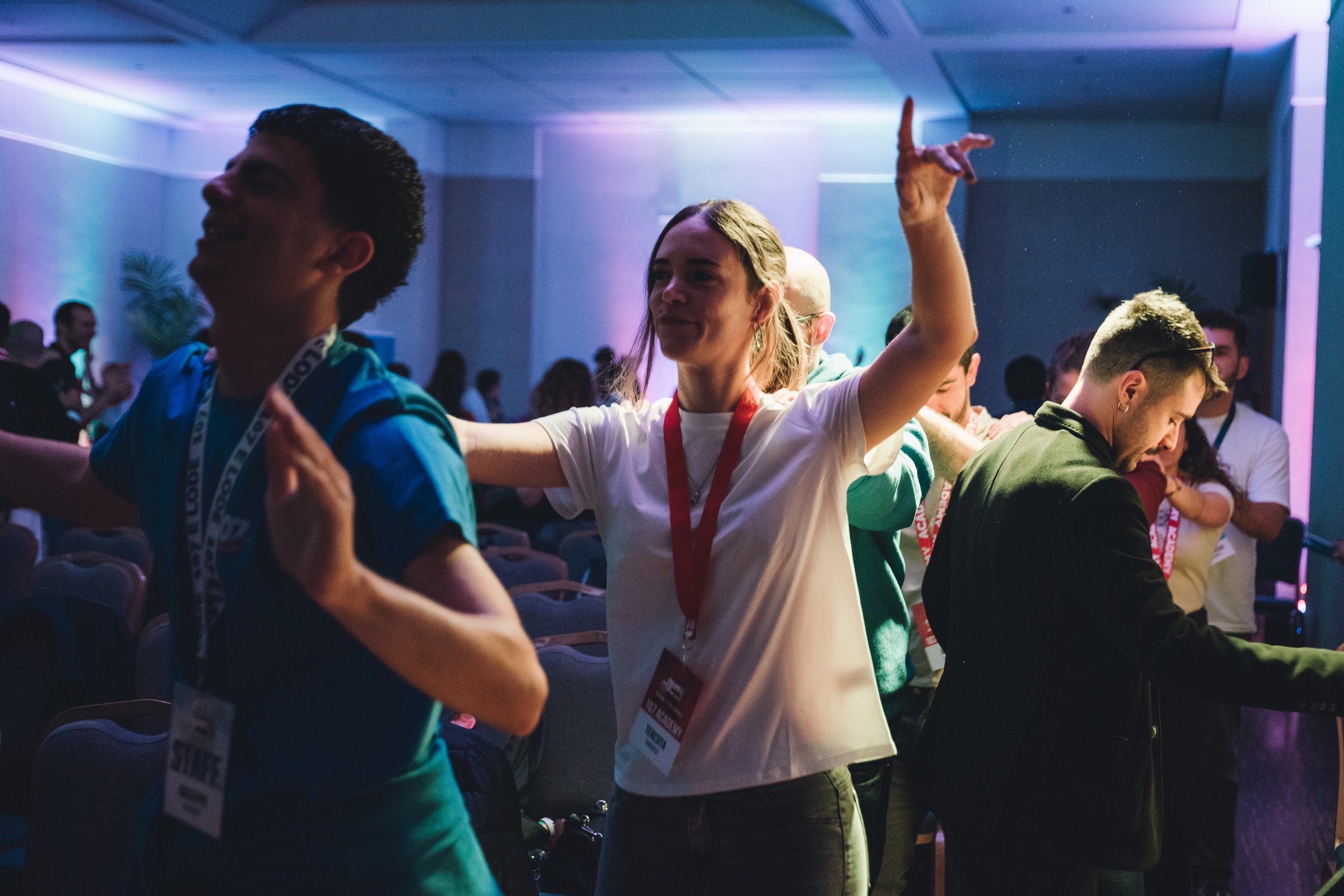 Community 107 e Lode — Energia in sala e divertimento