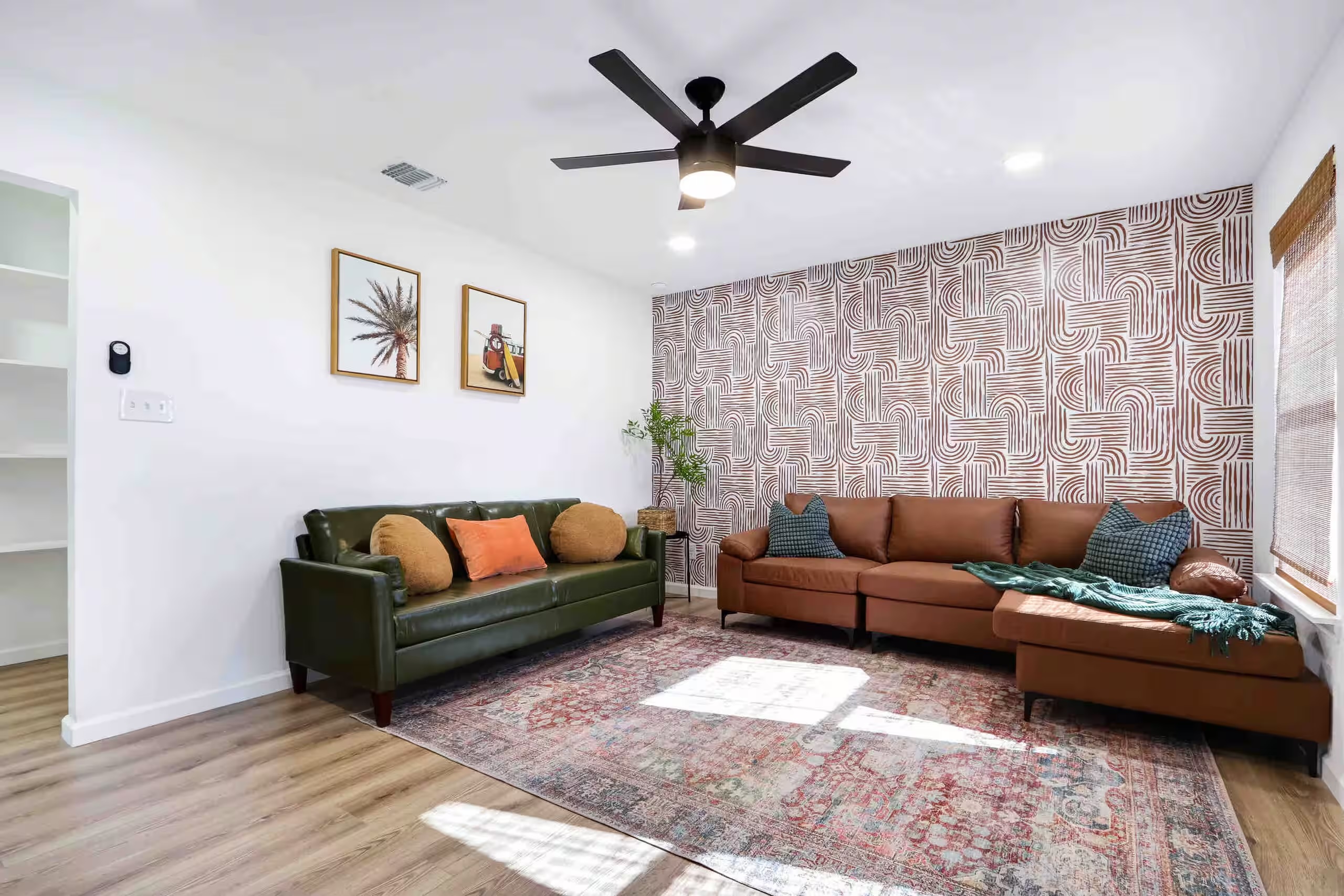 Modern Gem – Lackland BMT and Downtown