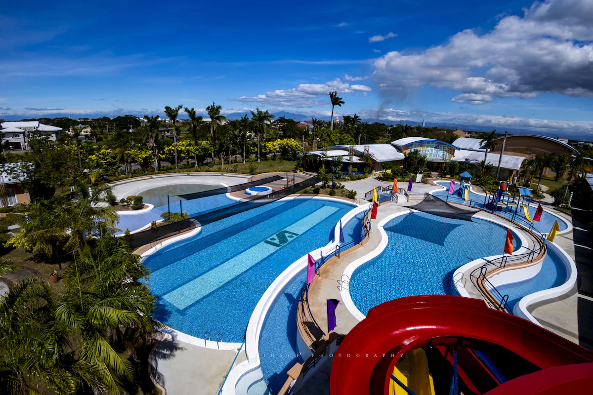 Acropolis North Water Camp & Country Club — Resort-style amenities