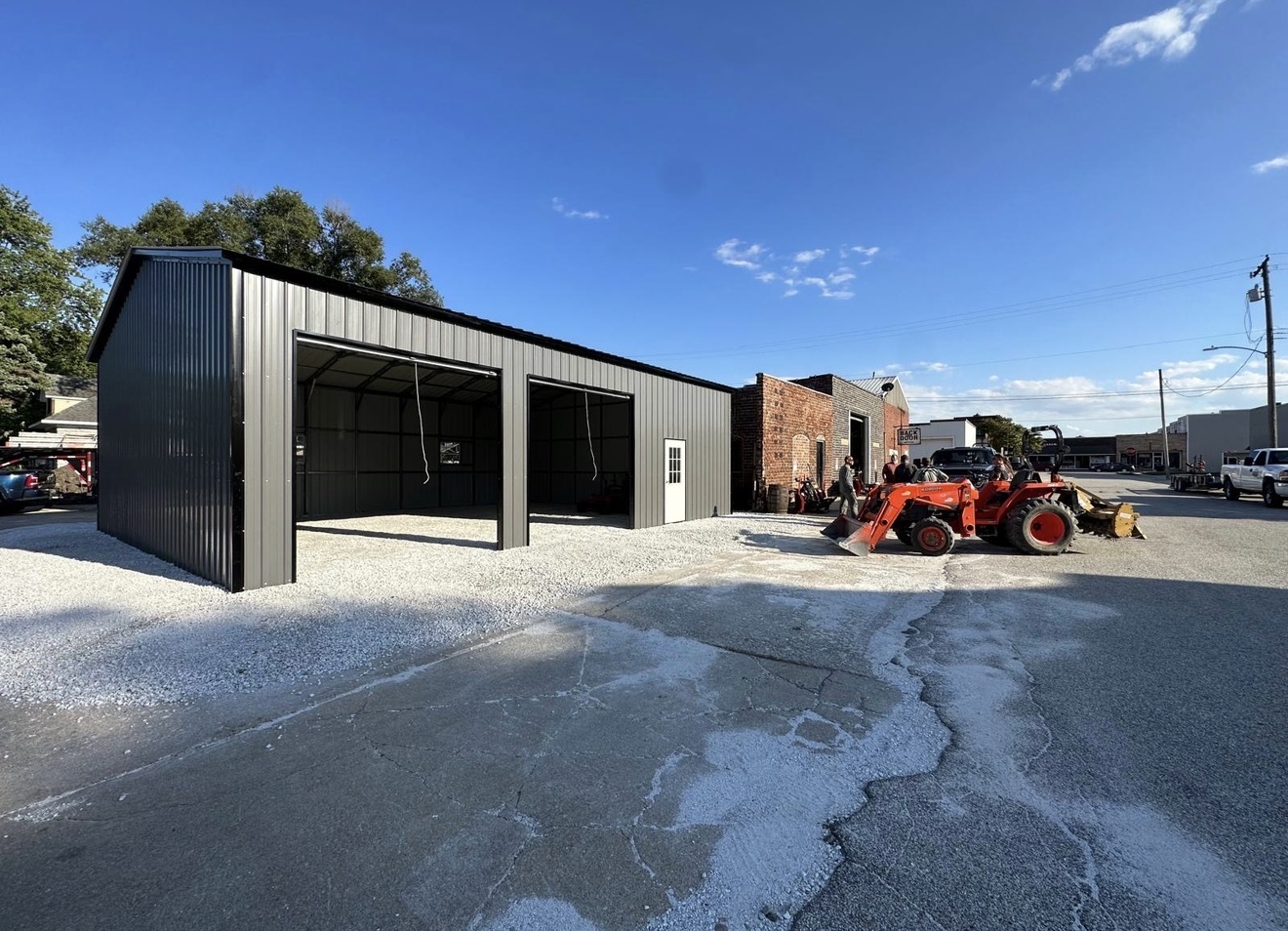 Double Roll-Up Door Commercial Workshop — Commercial in Indiana