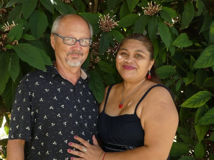 Scott Swan and family - Belizean Bubbles