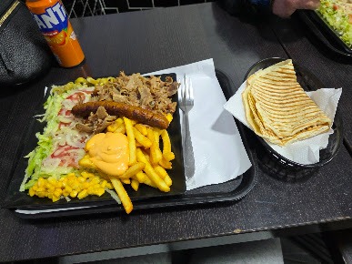 Assiette deux viandes et galette