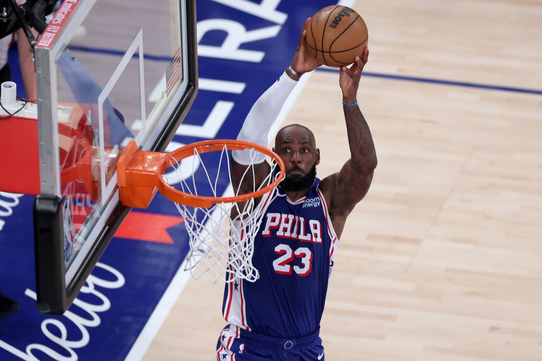 LeBron's Philly Debut Headlines NBA Slate