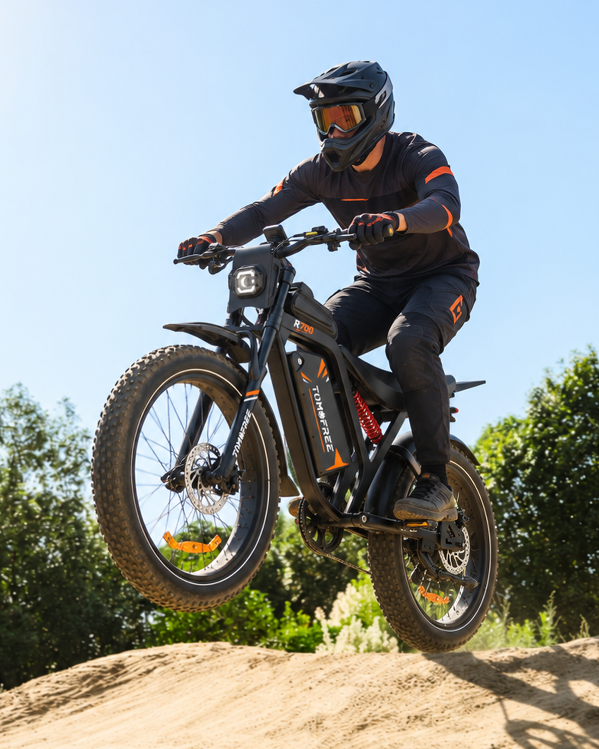 Tomofree electric bikes tested and prepped for container loading