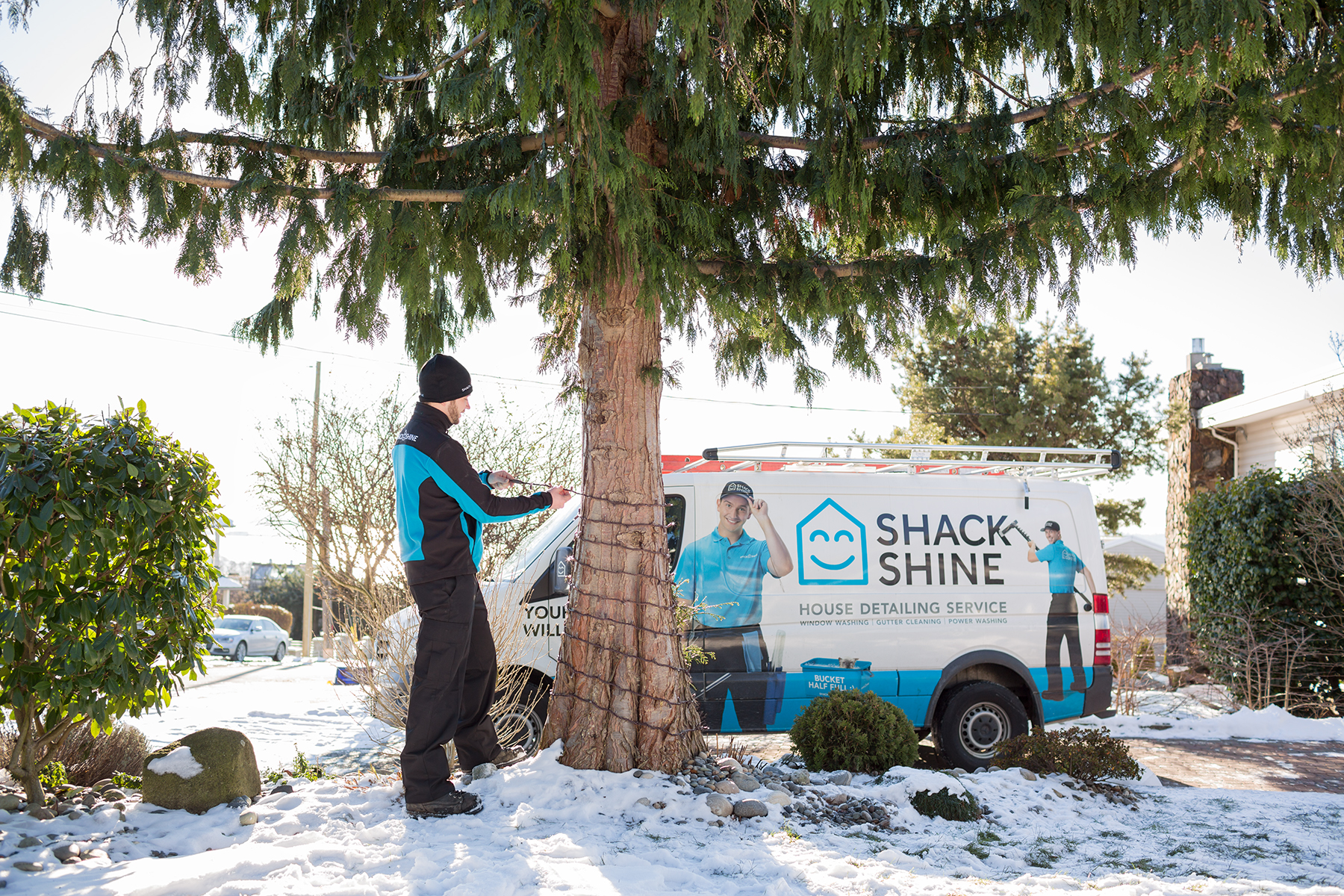 Christmas Light Installation by Shack Shine Barrie