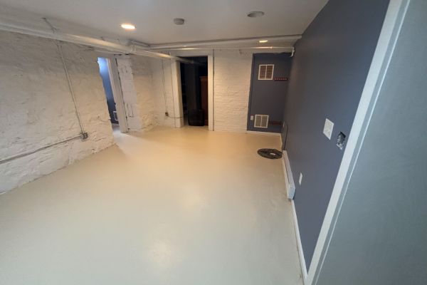 Interior Paint Colors That Make a Room Feel Larger