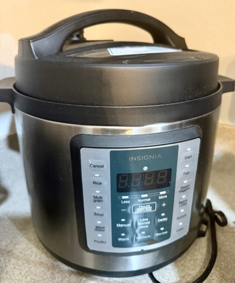 Insignia stainless steel multi-function digital electric pressure cooker