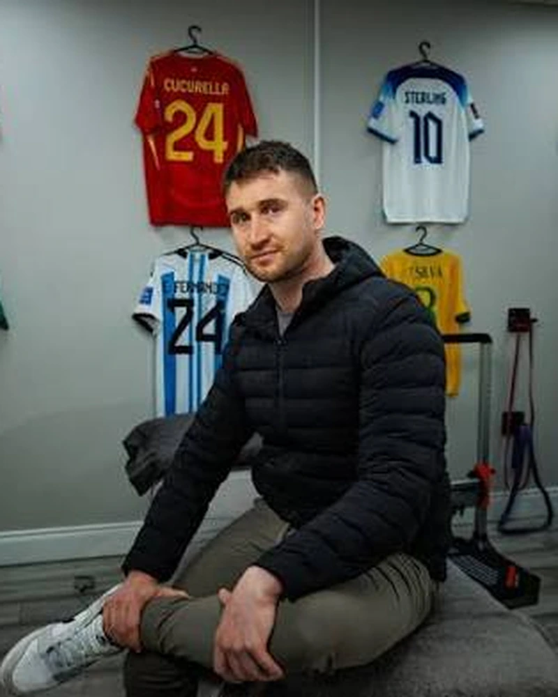 Fearghal Kerin — Lector internațional Physio eXpert