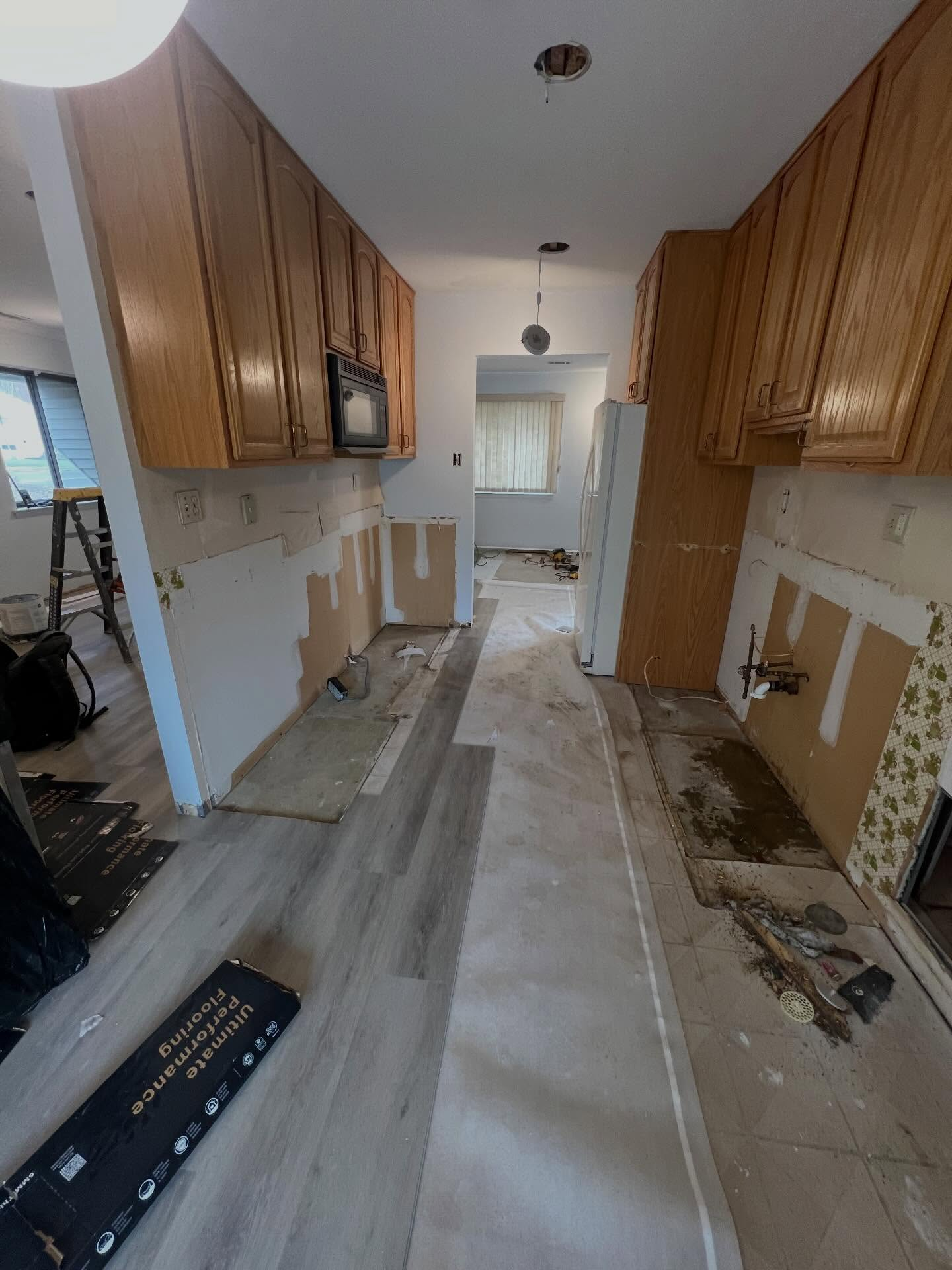 Interior & Exterior Remodeling β photo 2
