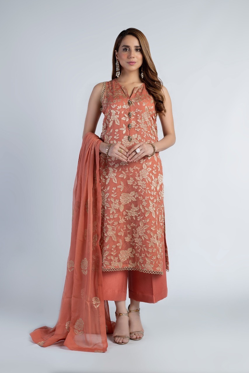 Product Photography in Karachi