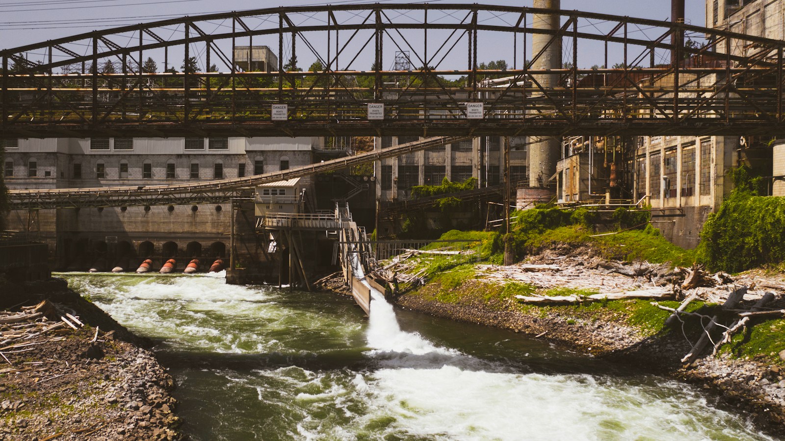 Willamette Falls from the Oregon City side, Oregon City, OR