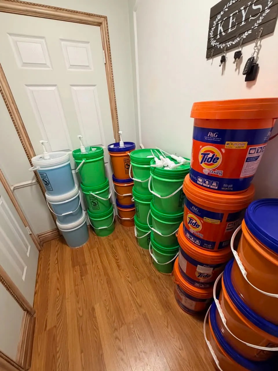 M&M Cleaning Supplies Laundry Detergents and Products