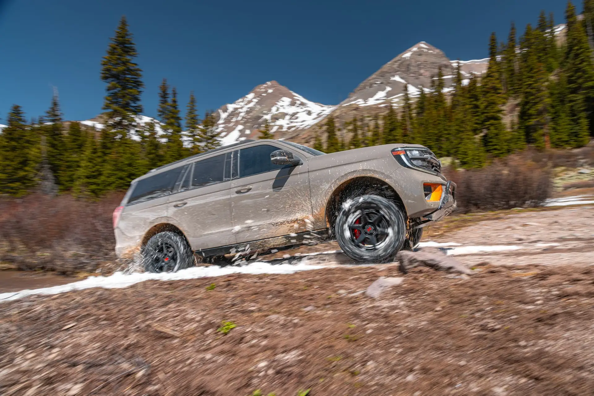 Hennessey VelociRaptor SUV — Ford Expedition with the VelociRaptor SUV Hennessey package