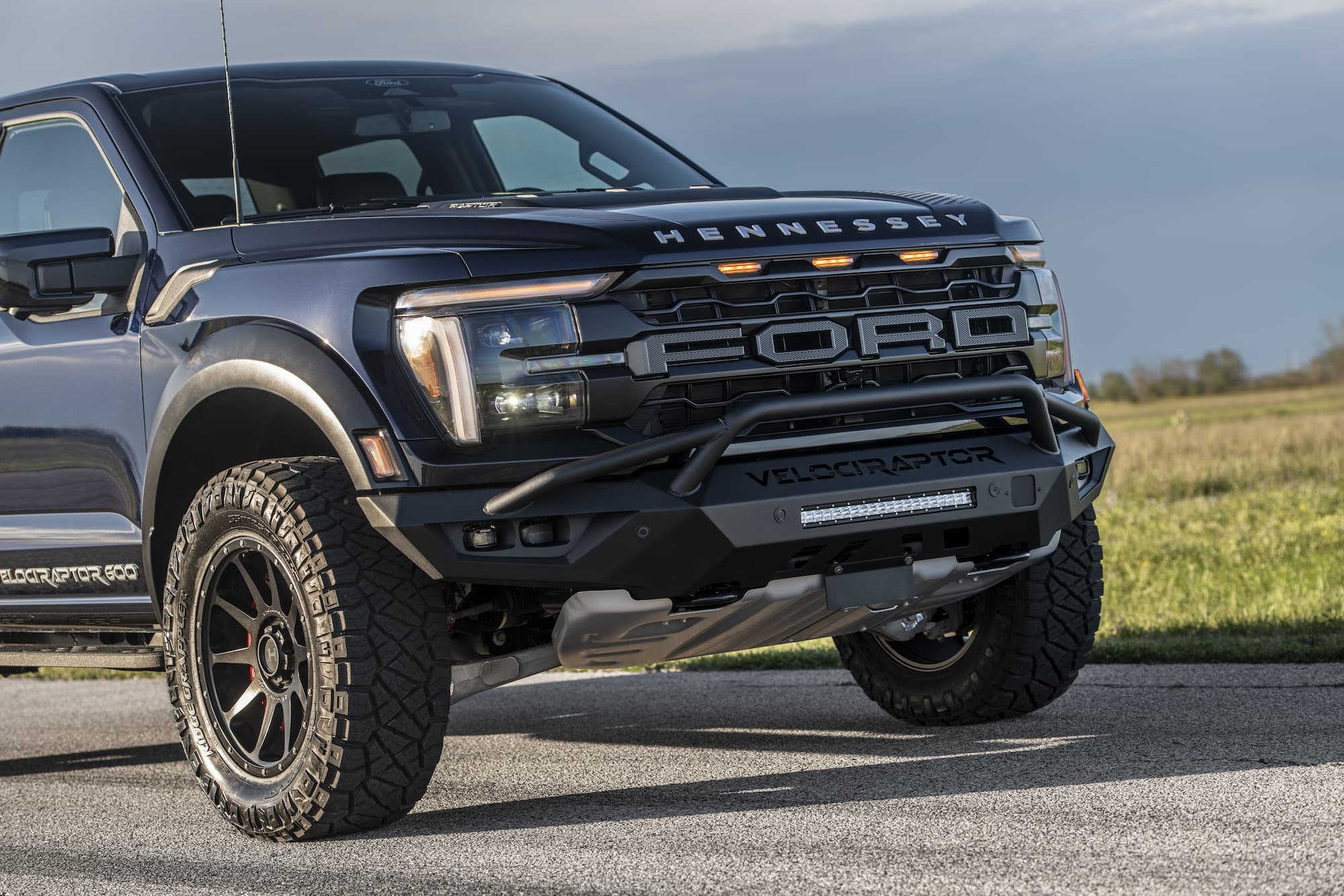 VelociRaptor off-road front bumper & LED lighting