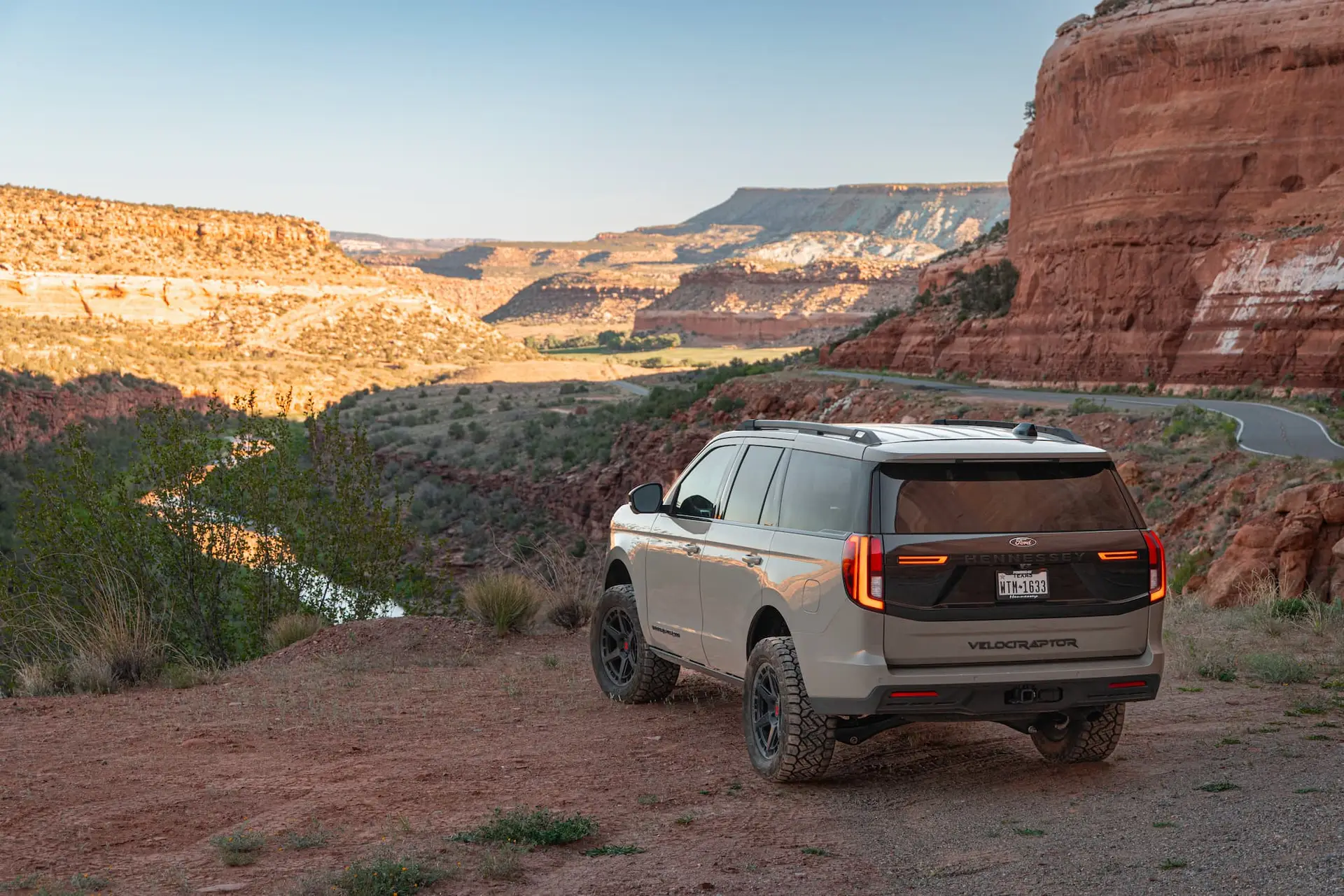 Canyon overlook elevation view