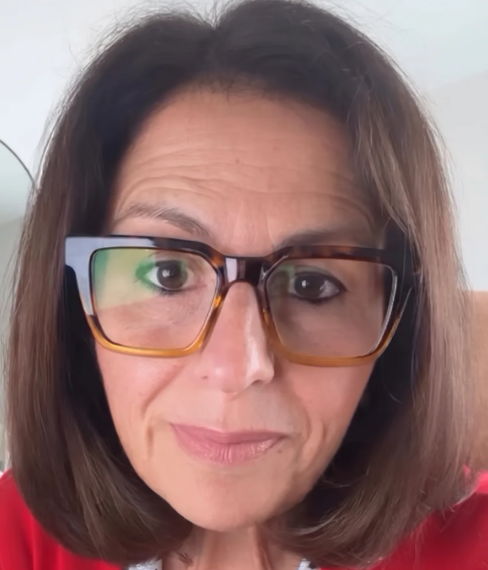 Vee Vitozzi, licensed business broker in Naples and Fort Myers FL