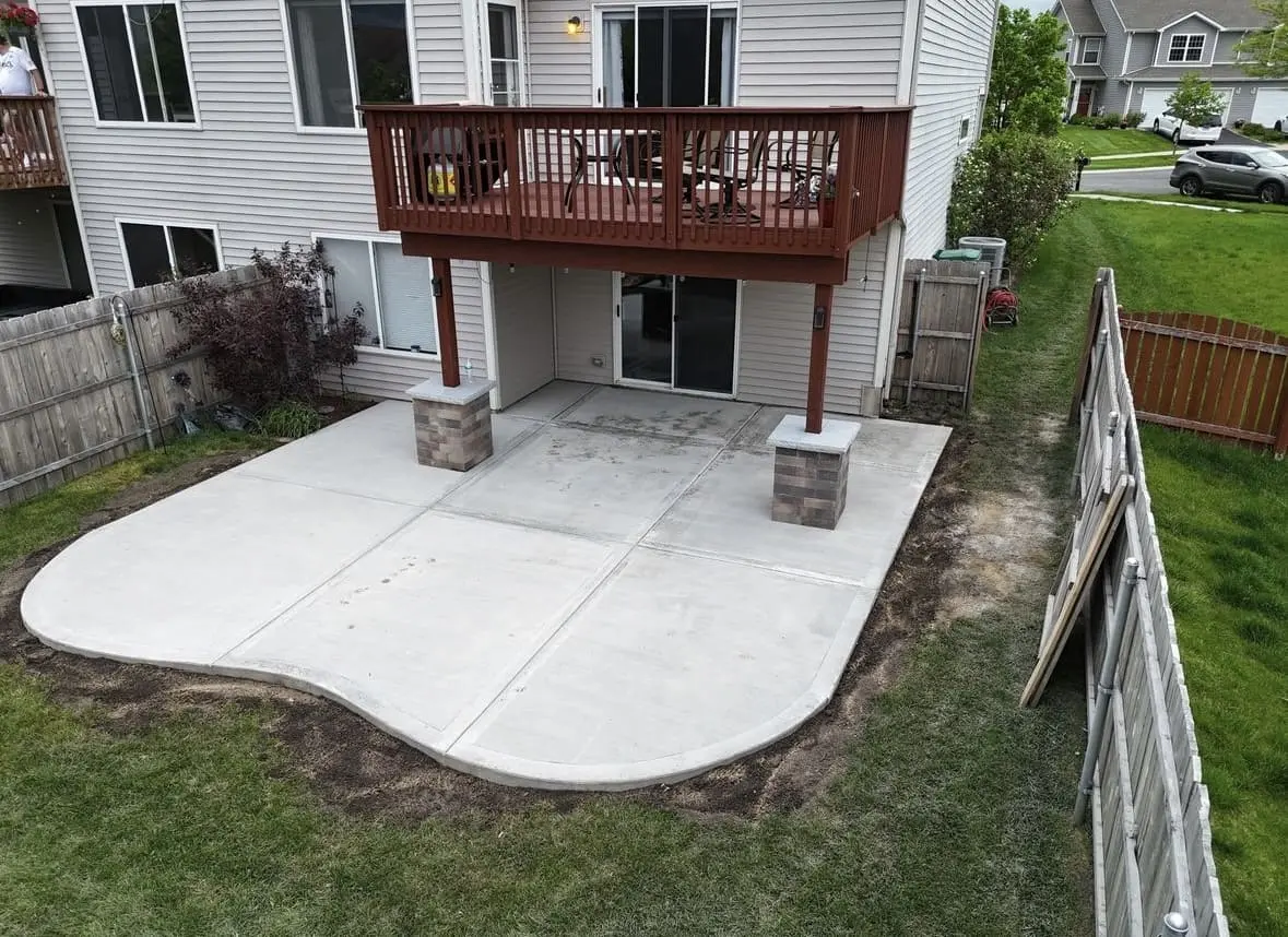 Lafayette Freeform Curved Broom Patio Under Deck