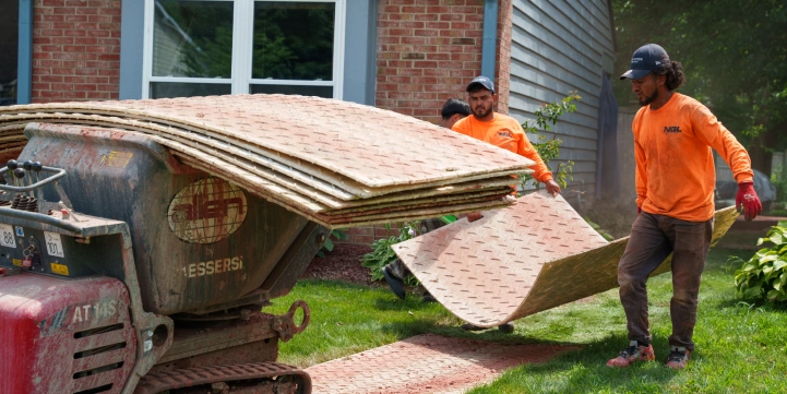 NGL Concrete Contractors pouring concrete in Carmel IN