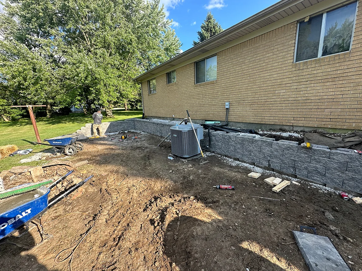 Lafayette Structural Concrete Block Retaining Wall & Grade Prep
