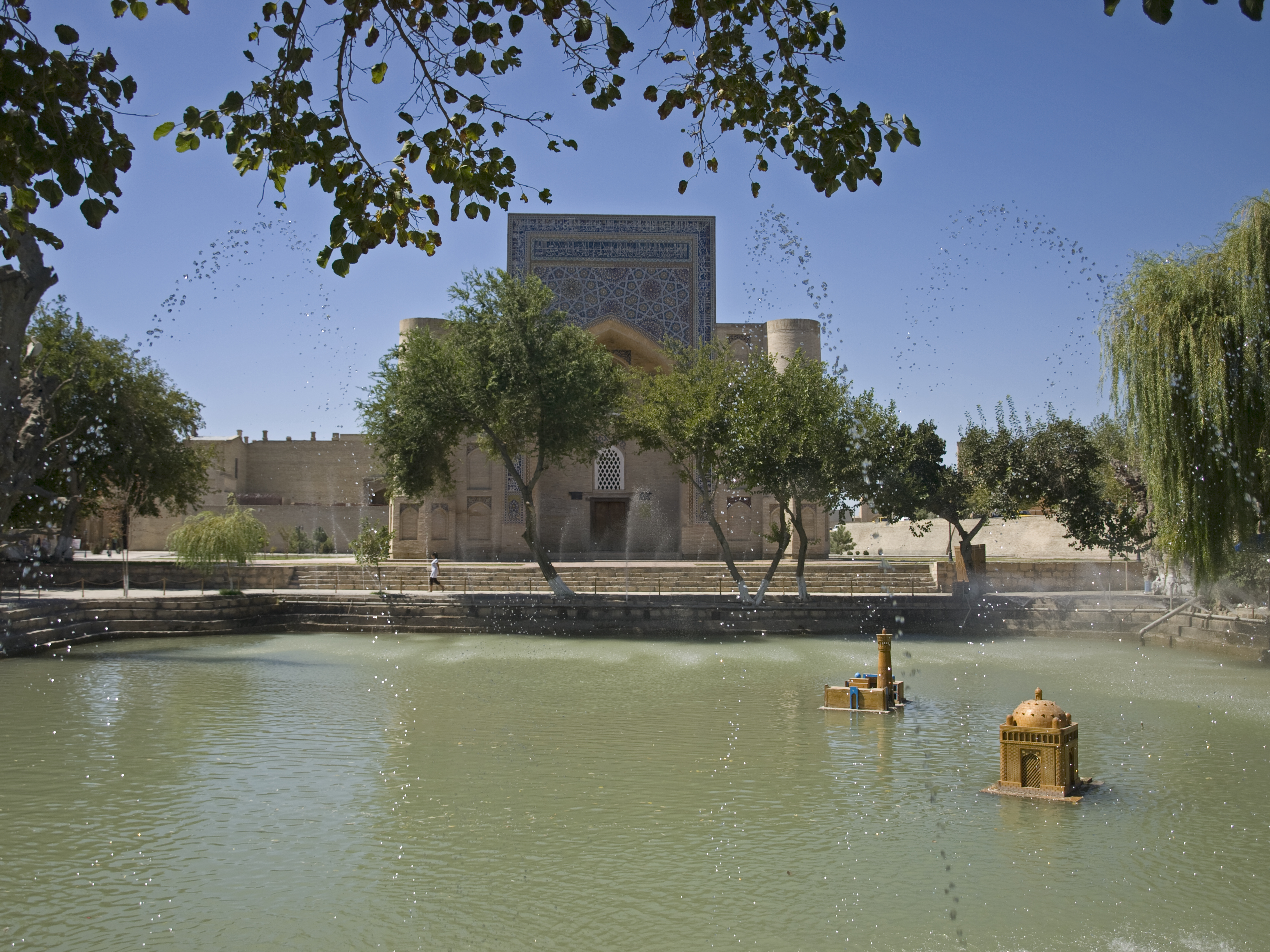 Madrasas y cúpulas de Bujará, Uzbekistán