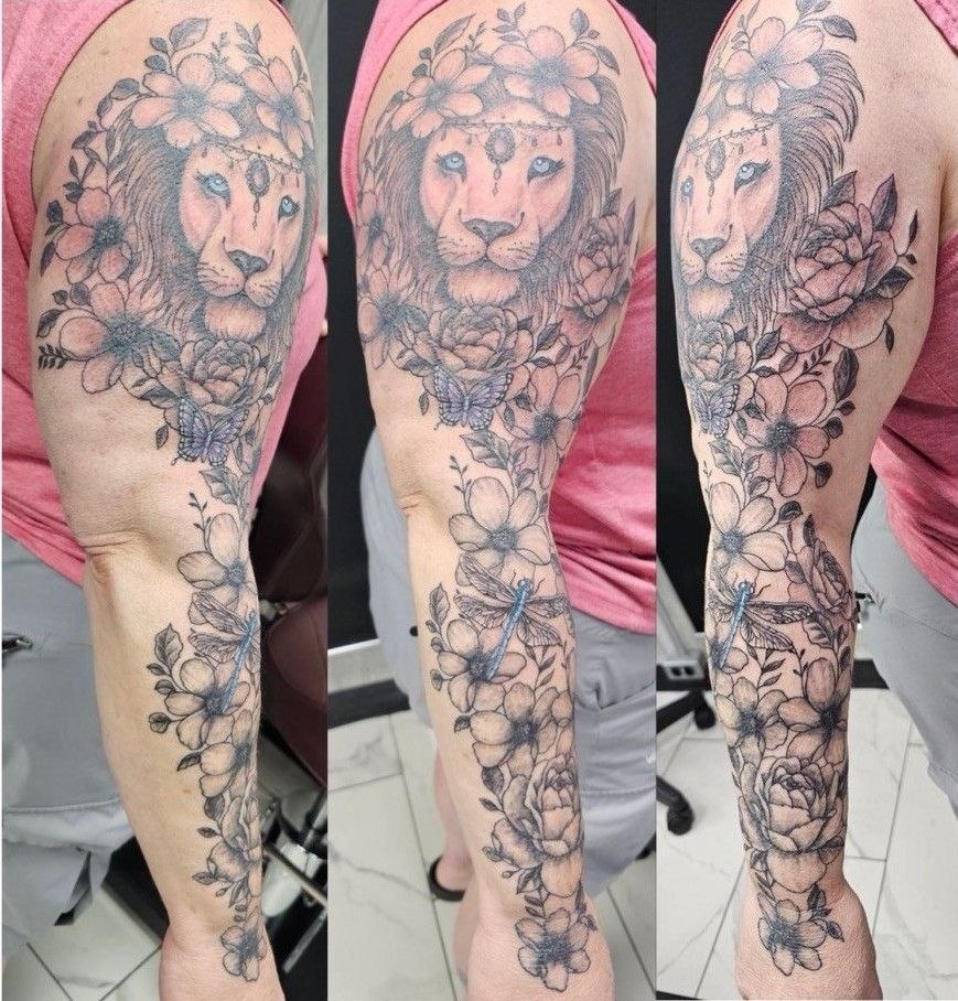 Floral Lioness Sleeve