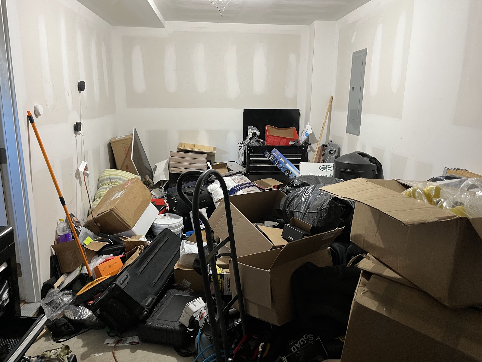 One-car garage before the CleanSlate transformation