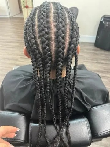 Precision Stitch Cornrows & Symmetrical Feed-In Braids