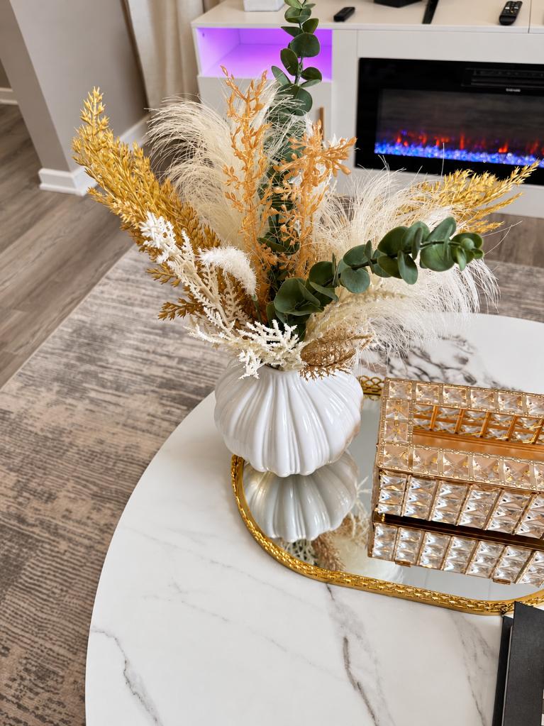 Home Decor & Warm Touches