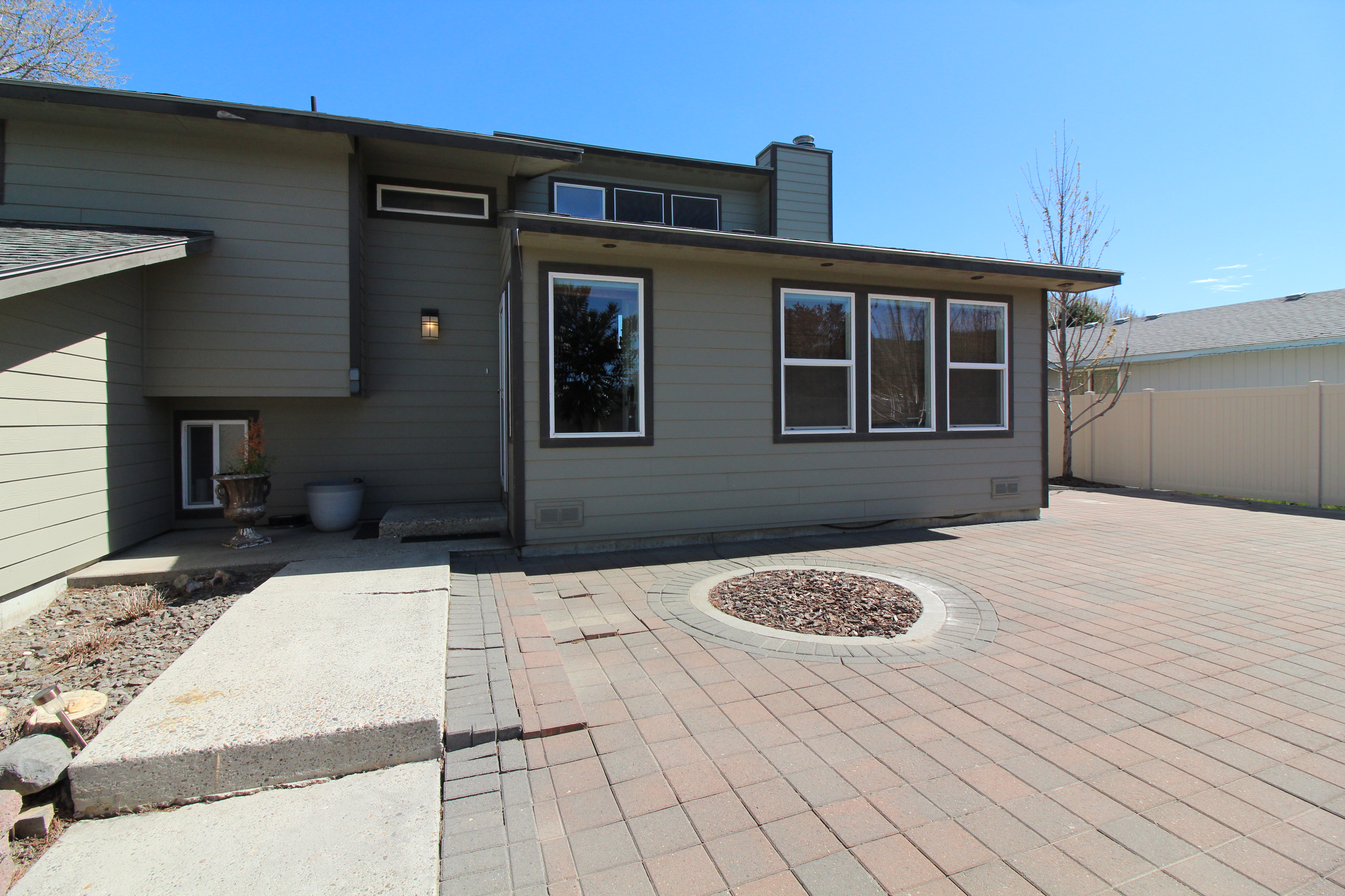 Private Paver Patio & Grounds
