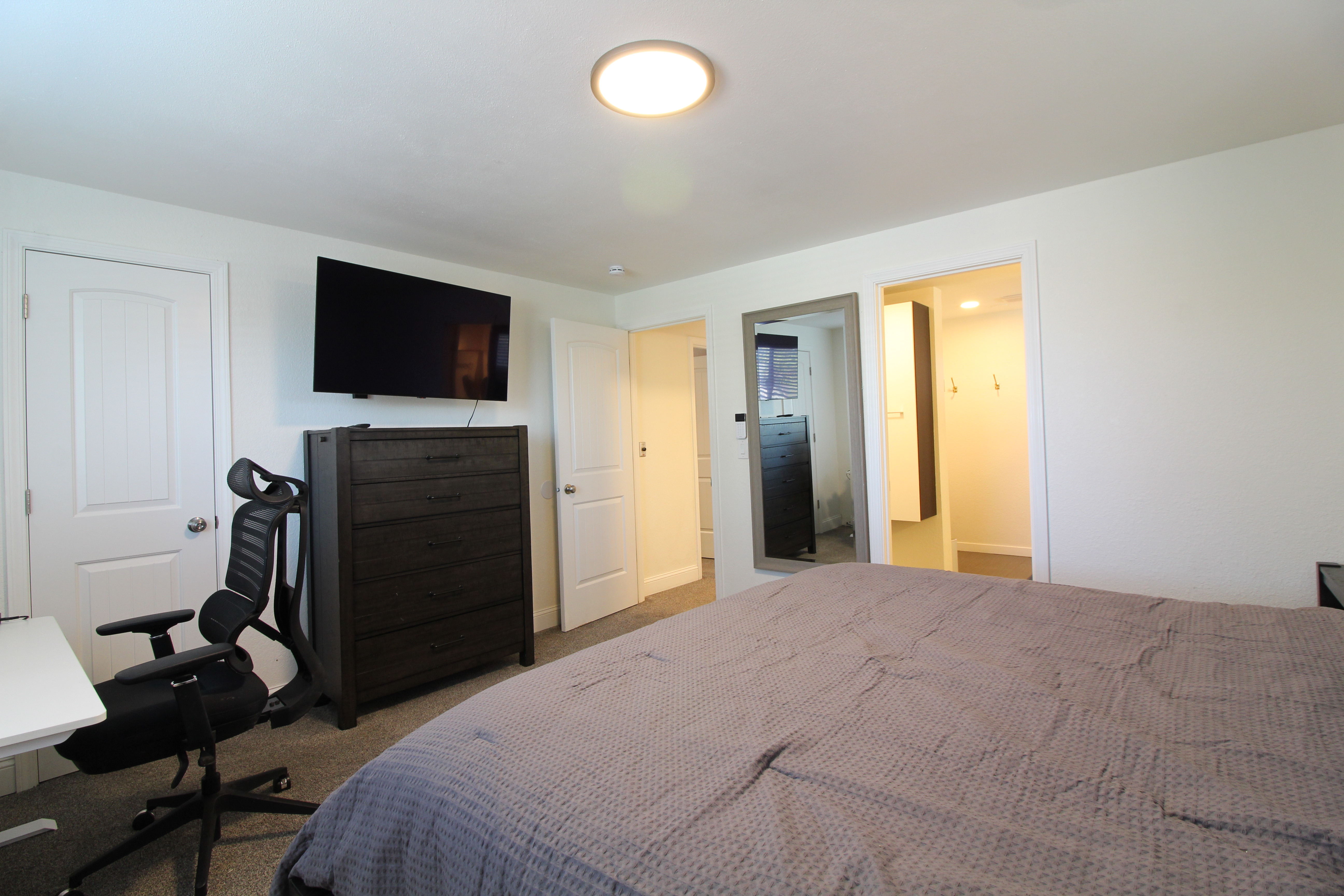 Bedroom Suite with Work Desk & TV