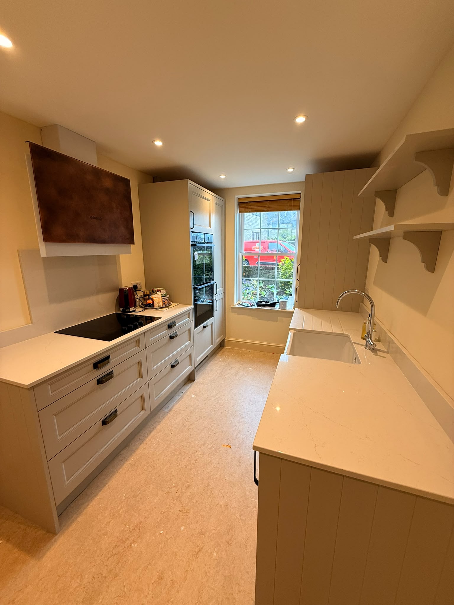 Made-to-measure painted kitchen with quartz worktops — Andover