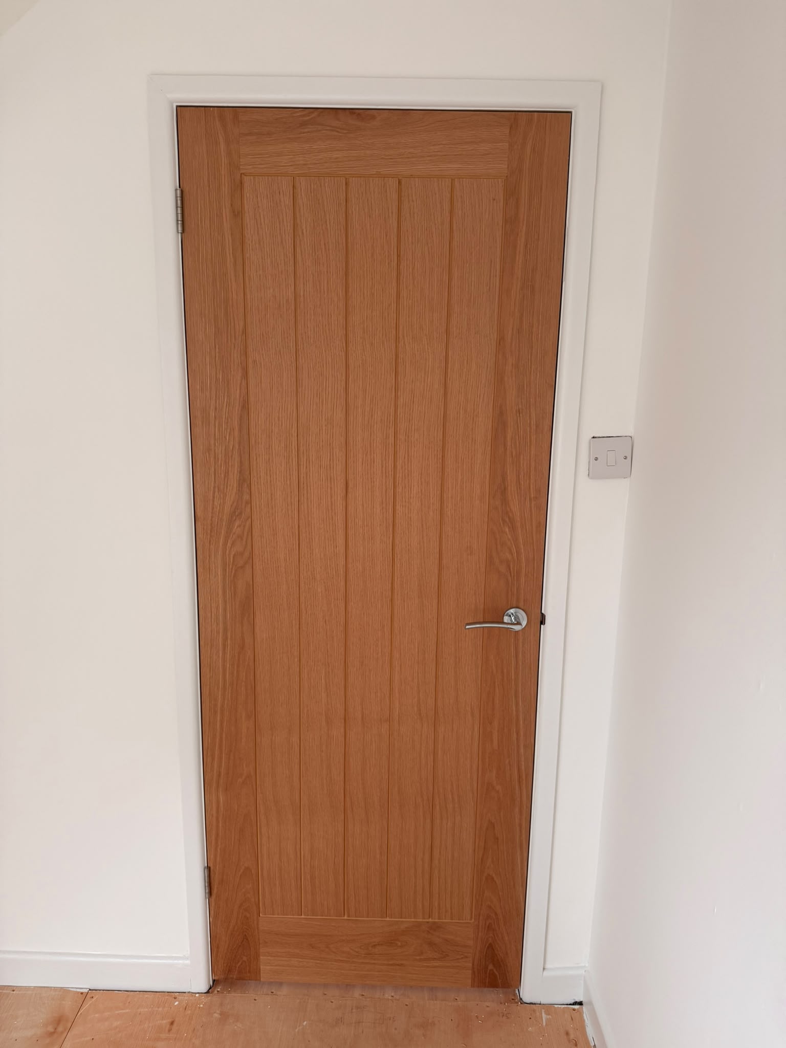 Handcrafted oak internal cottage door — Wilton