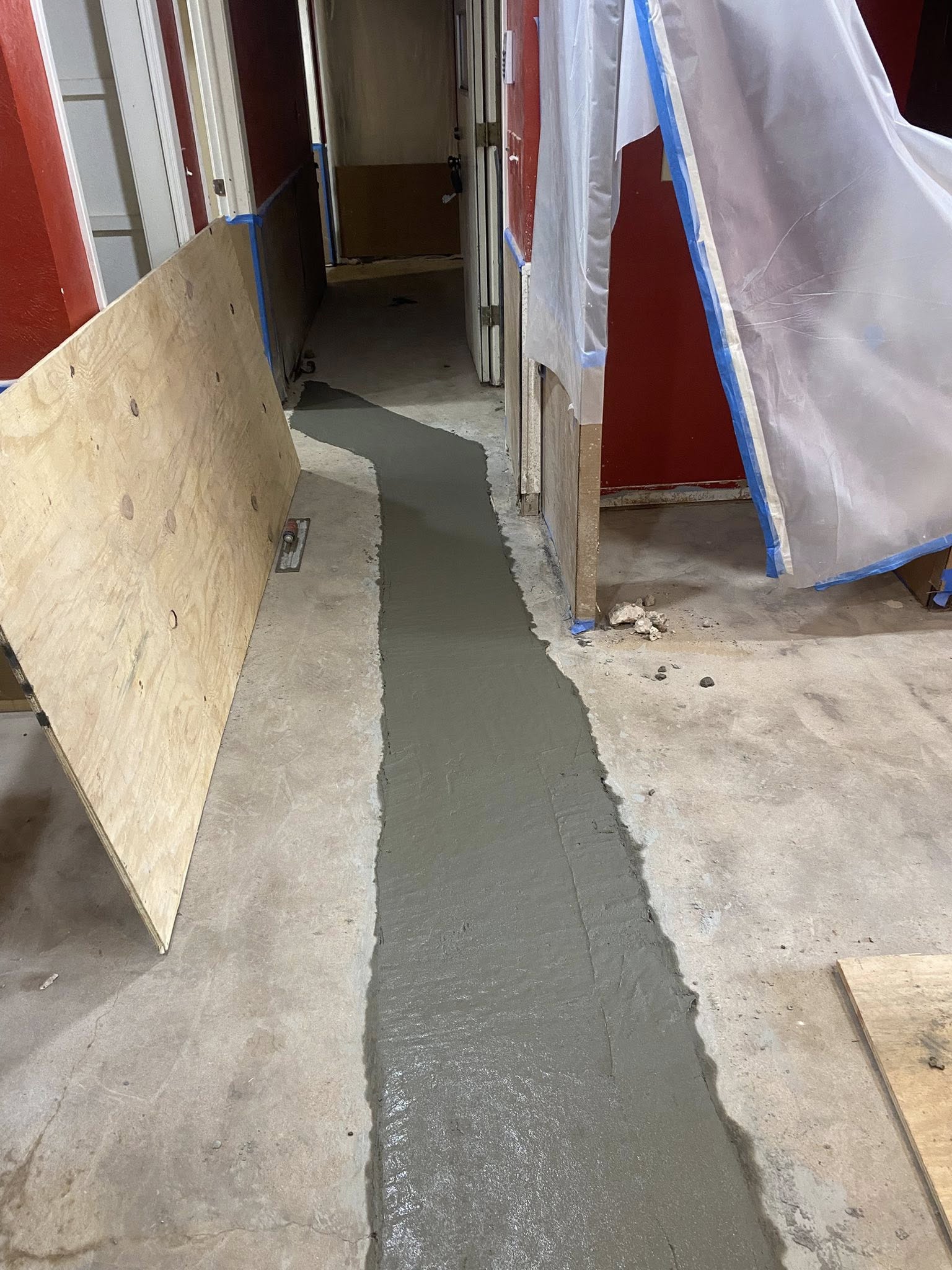 Concrete barn and outbuilding foundation slab in Seymour, TX